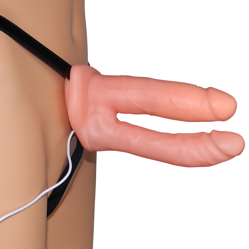 Фаллопротез двойной с вибрацией LoveToy Vibrating Unisex Hollow Strap On, 17,8 см