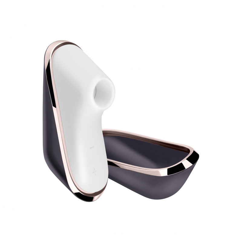 Вакуумный стимулятор клитора, черный Satisfyer Traveler Black