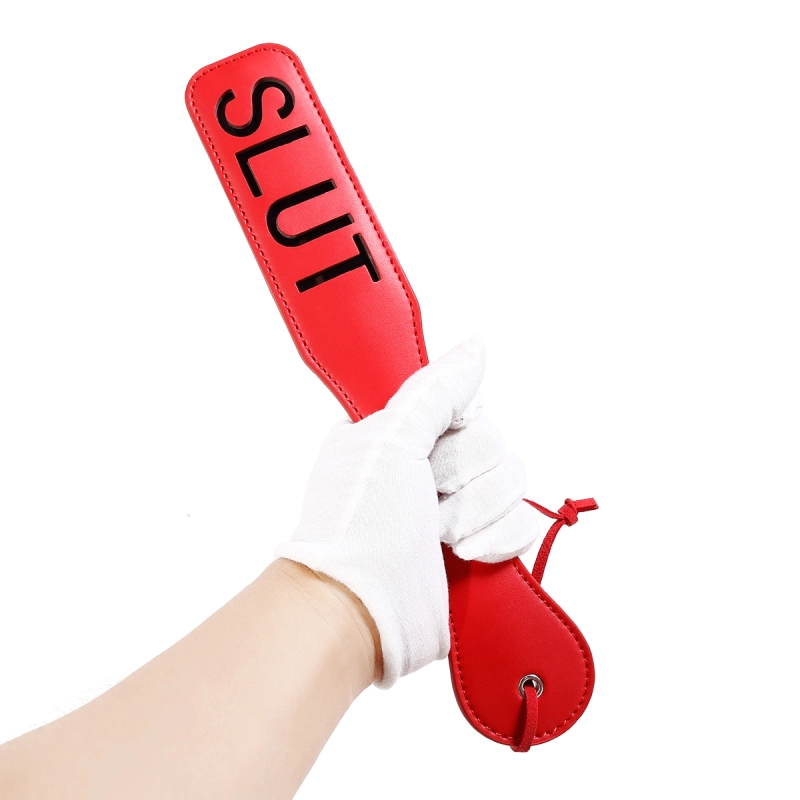 Шлепалка Fetish Boutique Spanking Paddle-SLUT Red