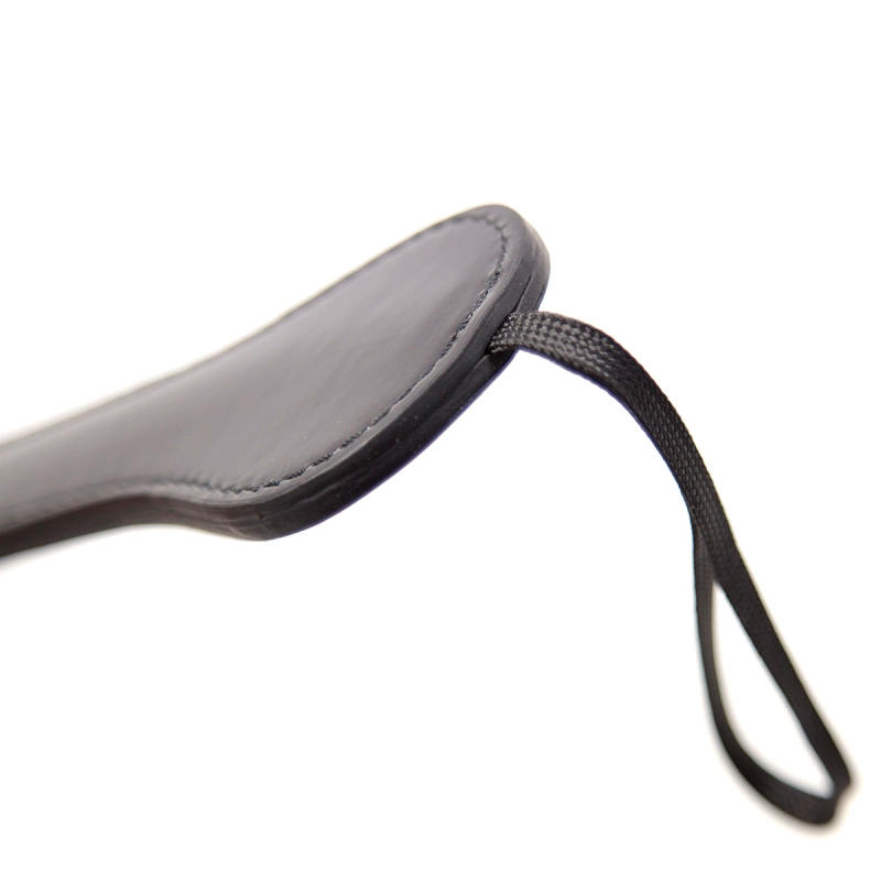Шлепалка с металлическими вставками Fetish Boutique Diamante Spanking Paddle Gold